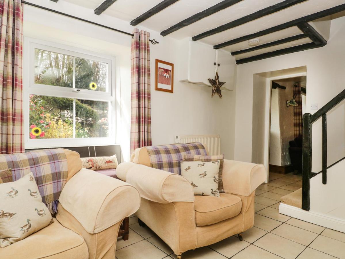 14 Low Row Holker Exterior photo